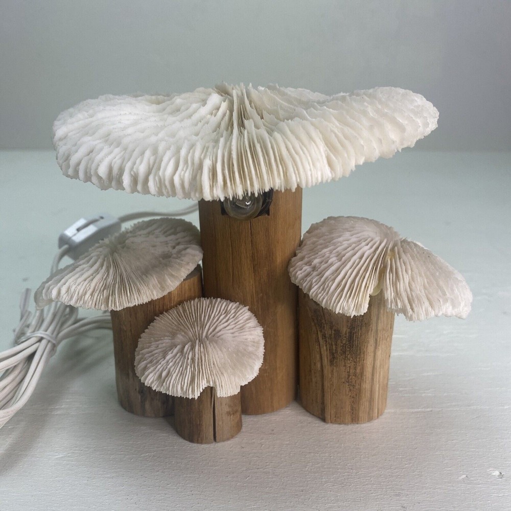 VTG MCM CORAL & WOOD White Mushroom Desk Lamp Costal Table Light Home Decor